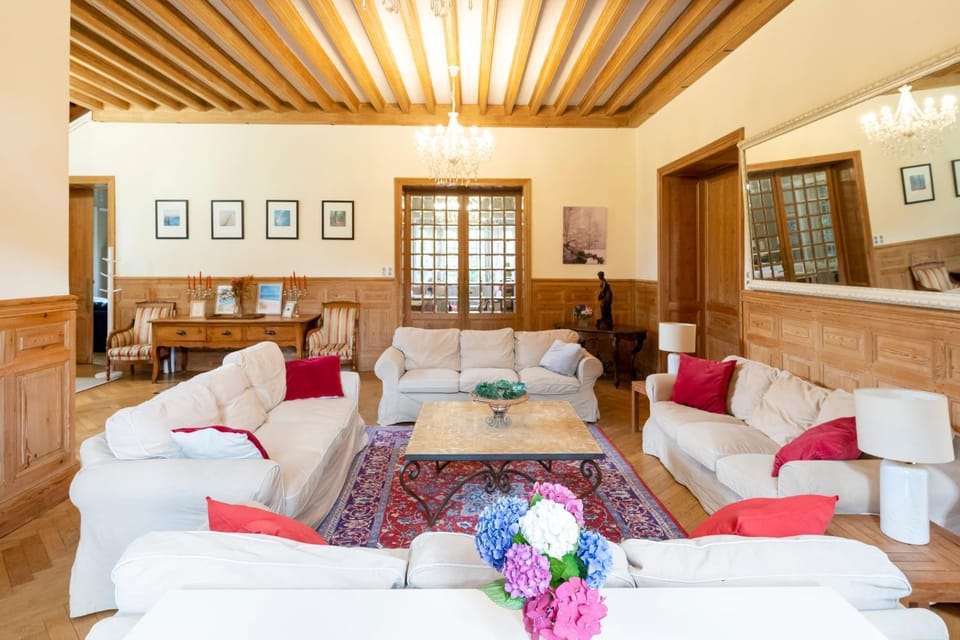 Property building, Living room