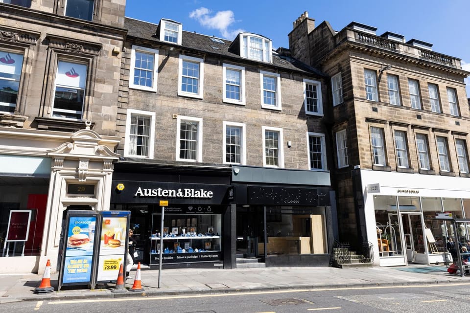 Property building, Neighbourhood, Street view, Location