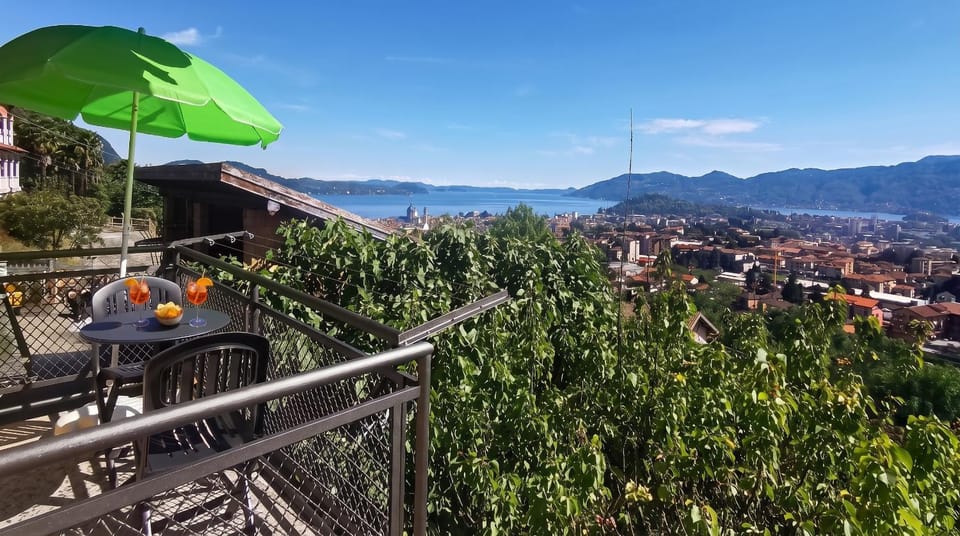 Balcony/Terrace, Lake view
