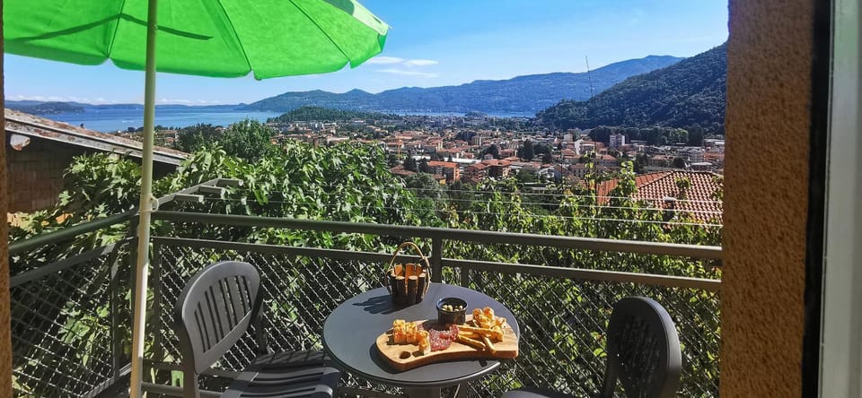 View (from property/room), Balcony/Terrace