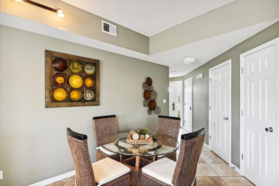 Sandpiper Cove 9125- by Holiday Isle Properties Apartment in Destin