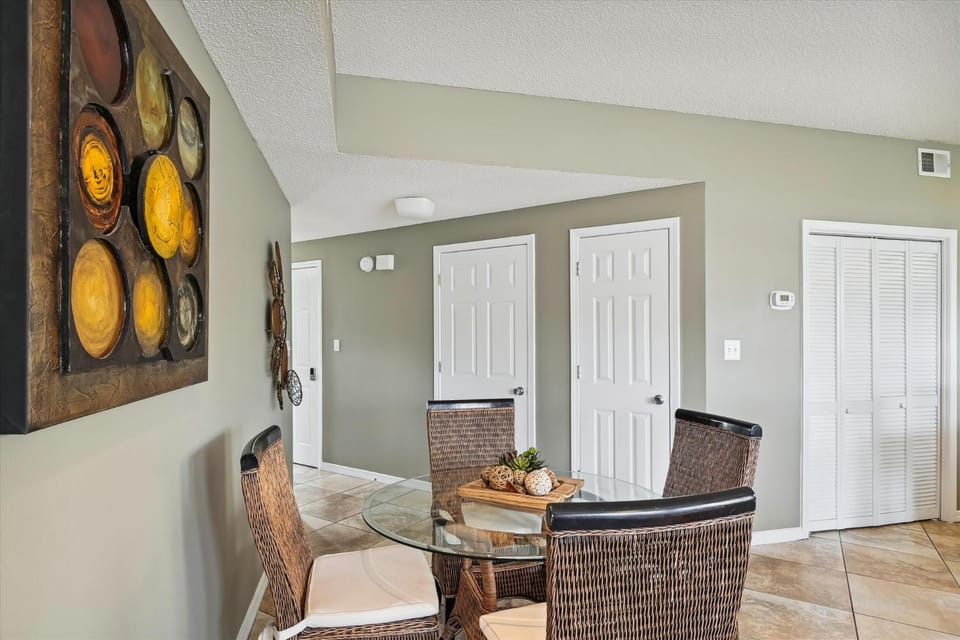 Sandpiper Cove 9125- by Holiday Isle Properties Apartment in Destin