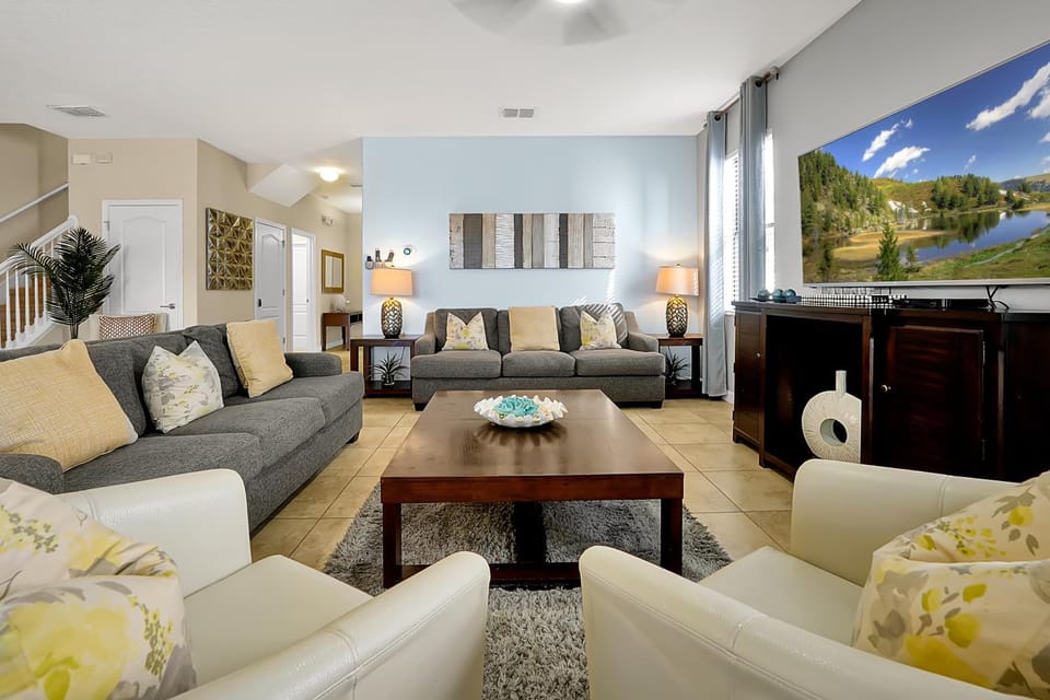 Living room, Seating area