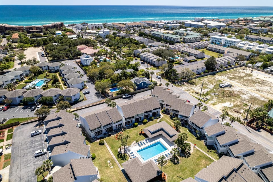 Sandpiper Cove 9136- by Holiday Isle Properties Apartment in Destin
