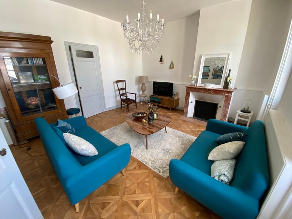 Communal lounge/ TV room, TV and multimedia
