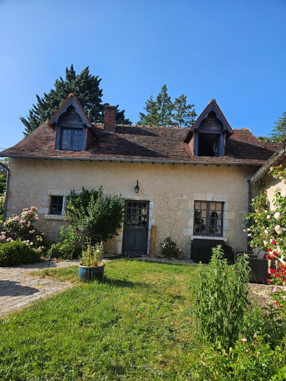 Property building, Inner courtyard view