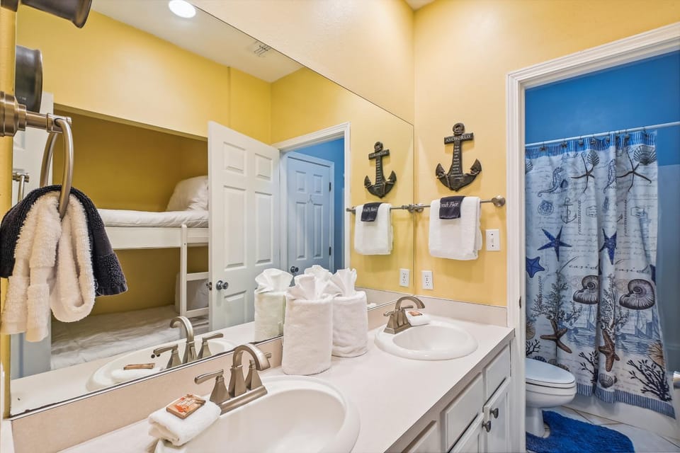 Sandpiper Cove 9210- by Holiday Isle Properties Apartment in Destin