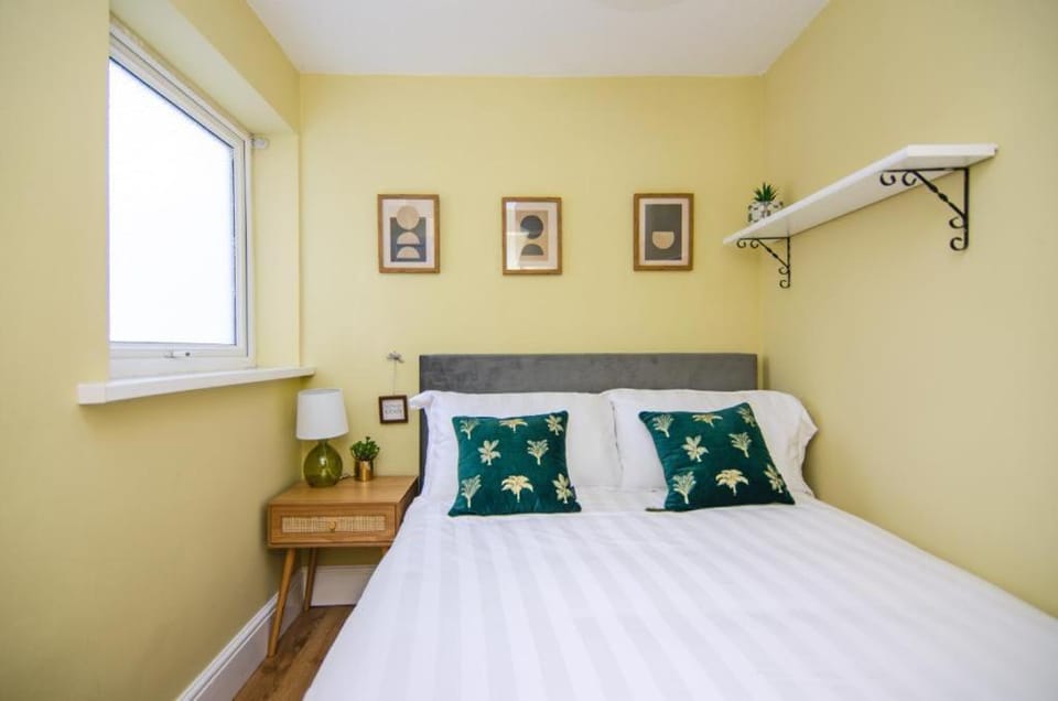 Cosy Lichfield Apartment Apartment in Lichfield