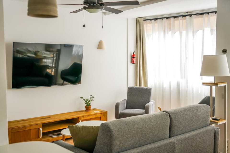 TV and multimedia, Living room, Decorative detail