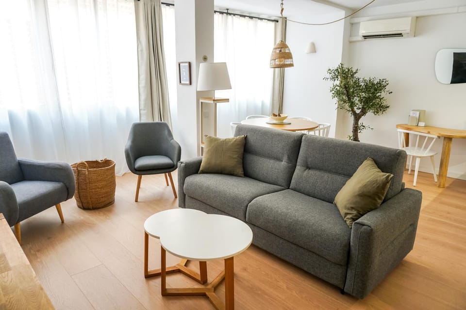 Living room, heating, air conditioner
