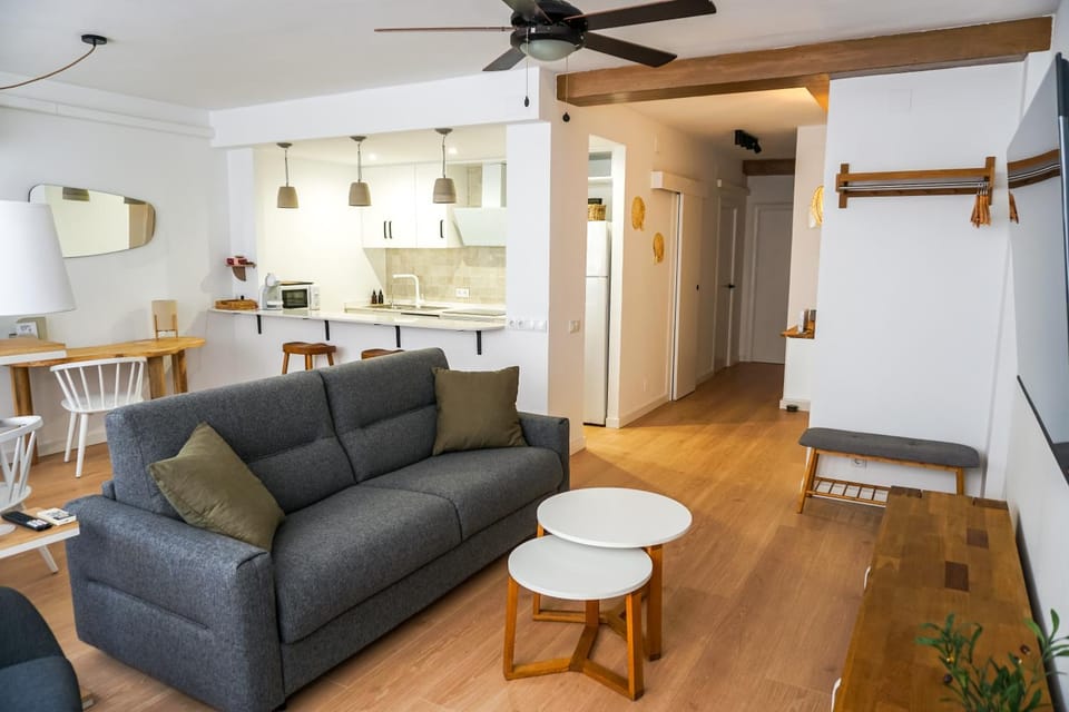TV and multimedia, Living room, heating, air conditioner