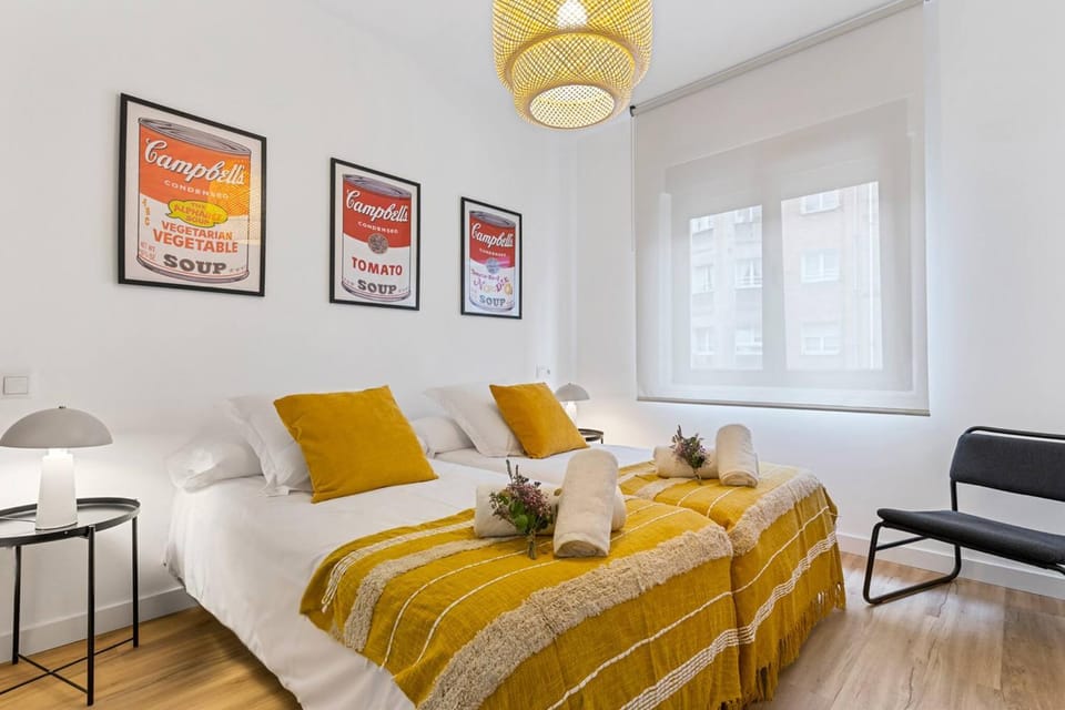 Bed, Bedroom