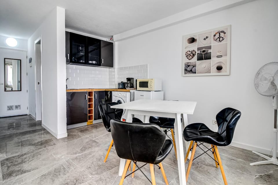Aurora Apartment in Playa de las Americas
