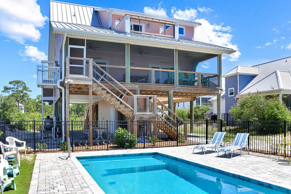 Turtle Town by Pristine Properties Vacation Rentals House in Florida