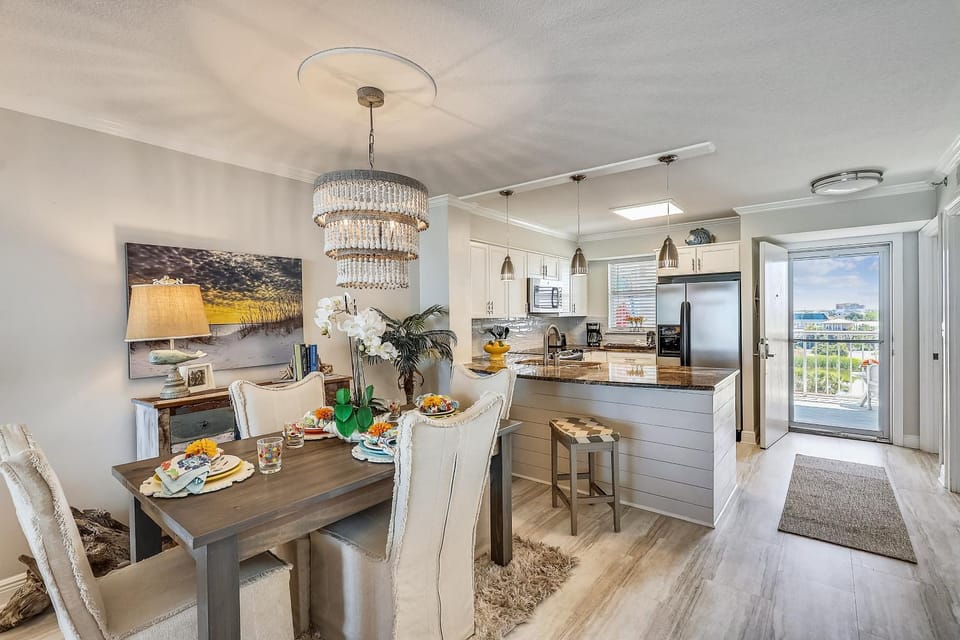 Magnolia House 501- by Holiday Isle Properties Apartment in Destin