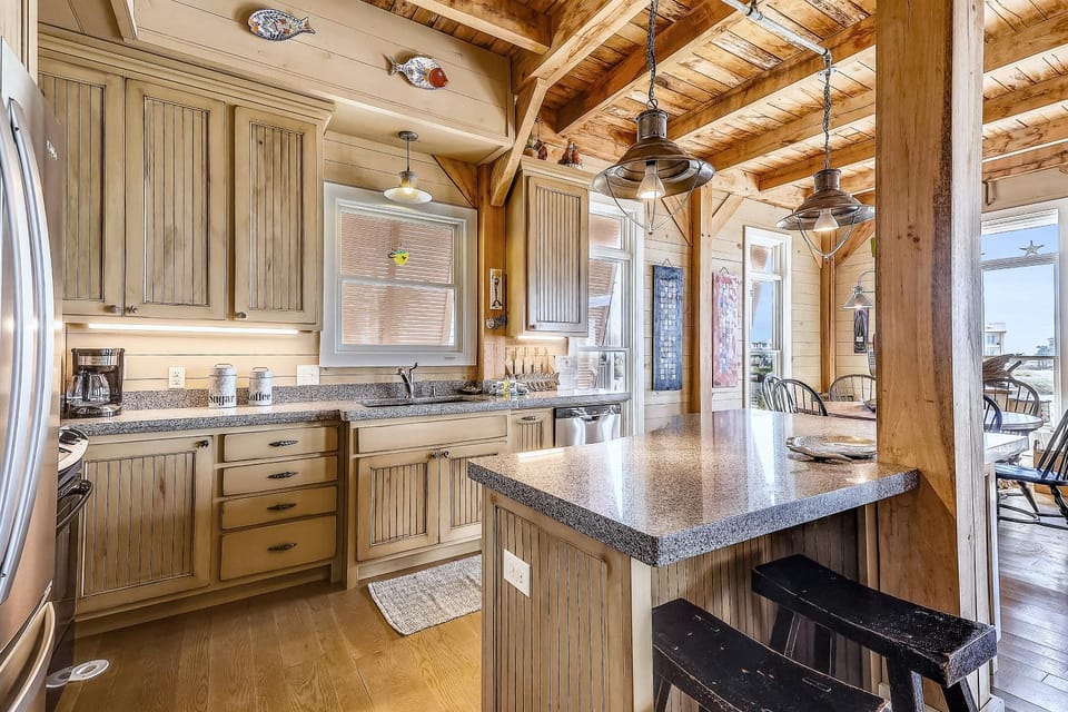 Sugar Shack- by Holiday Isle Properties Apartment in Destin