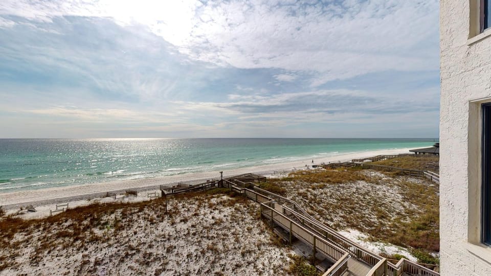 Inlet Reef 301- by Holiday Isle Properties Apartment in Destin