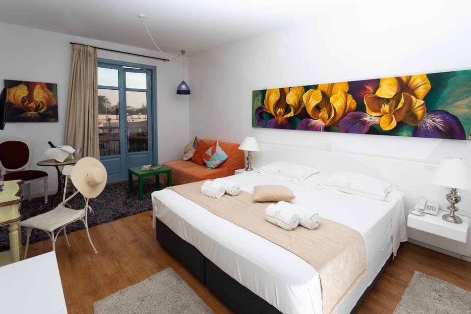 Operetta House Apartment in Larnaca