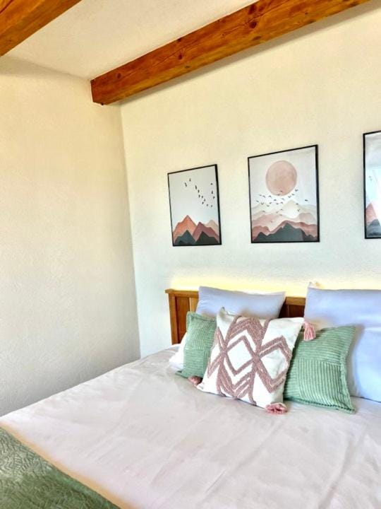 La Grange - Camping le Mont Orel Bed and Breakfast in Provence-Alpes-Côte d'Azur