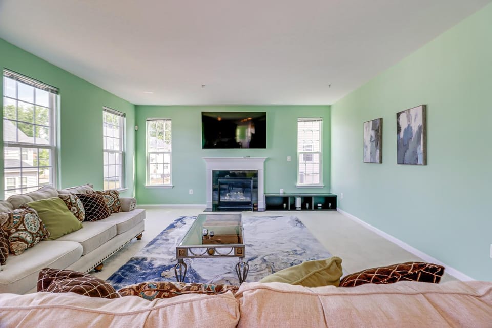 Spacious Accokeek Home Near MGM, Alexandria & DC! House in Prince Georges County
