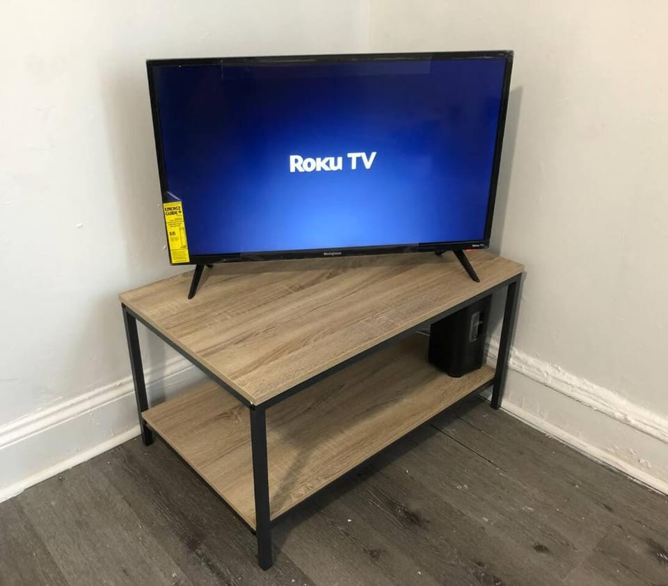 Spacious 2-bedroom apartment with 1-bathroom and private street entrance, MetLife Stadium FIFA World Cup 25 minutes away Apartment in Paterson