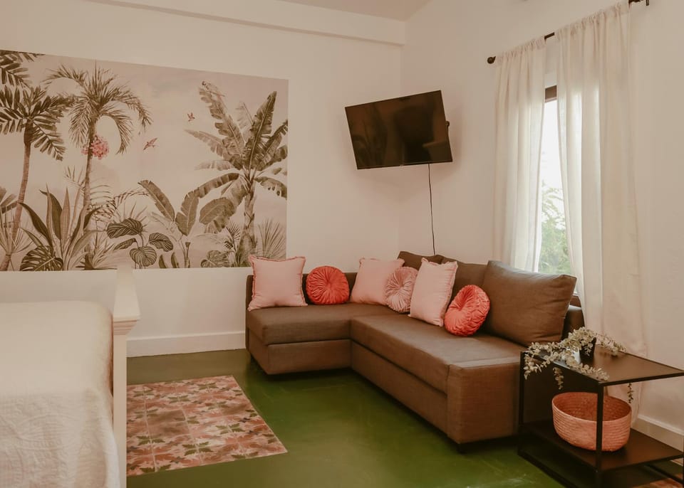Bed, Living room, Seating area