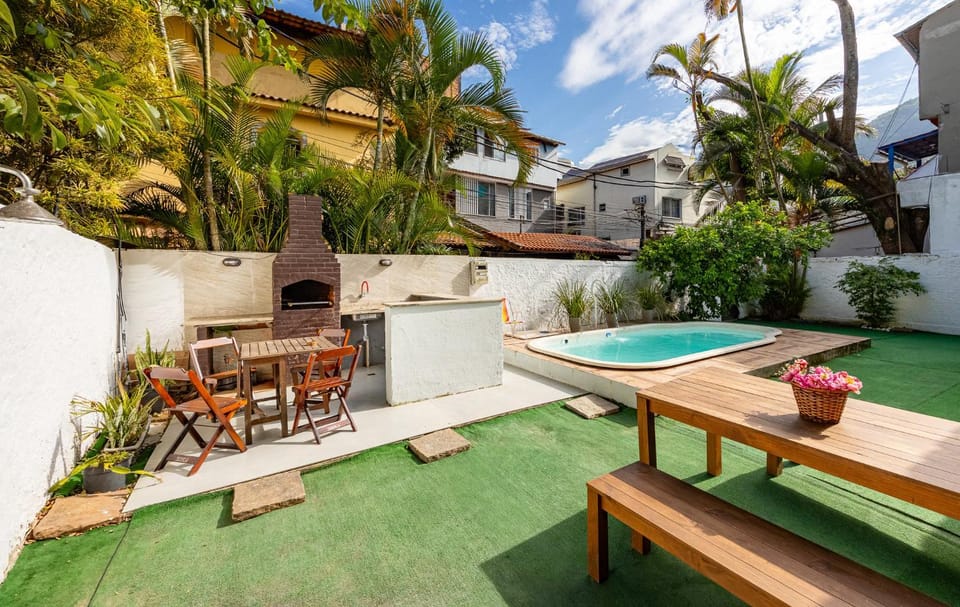 BBQ facilities, Swimming pool