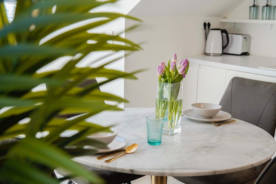 Elisabeth Residence White with parking Apartment in Budapest