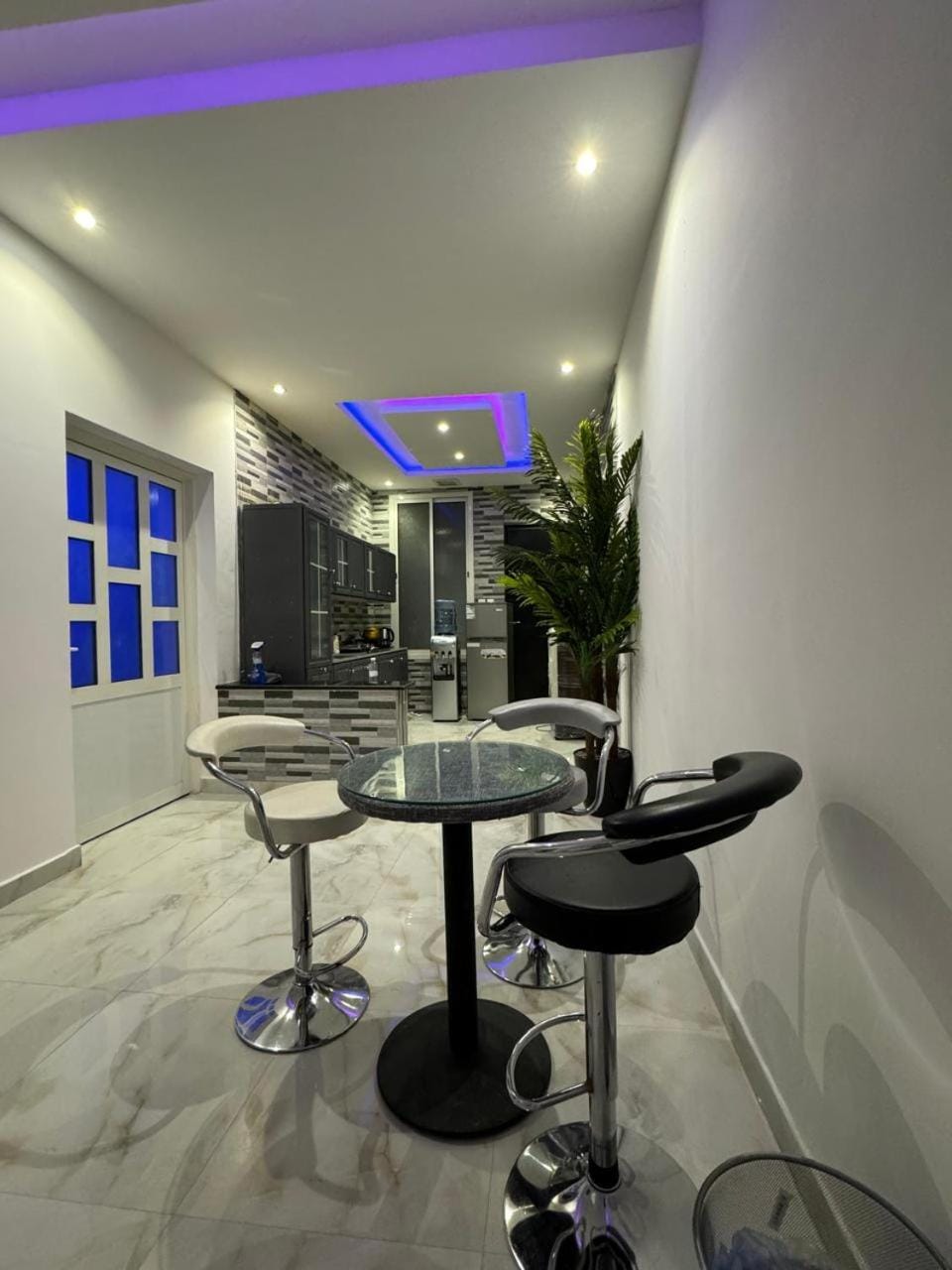 minibar
