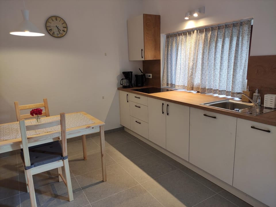 Studio Pr' Oreharjo Apartment in Bled