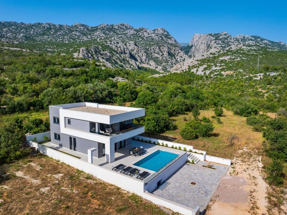 Vila Silente Villa in Seline