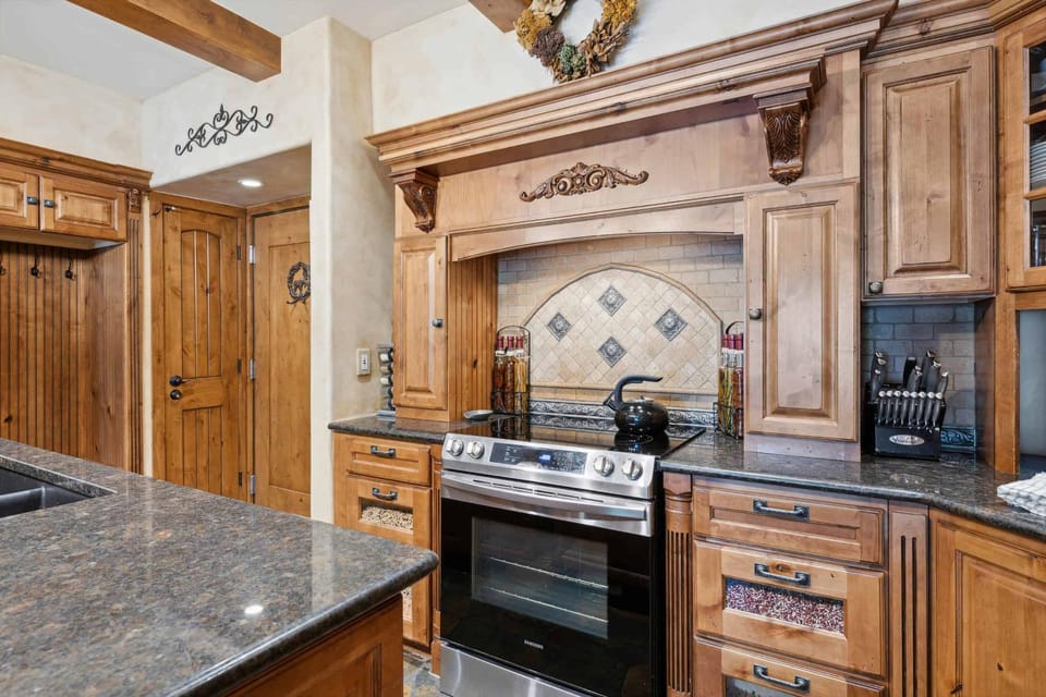 Lodge at Lionshead 230B Apartment in Vail