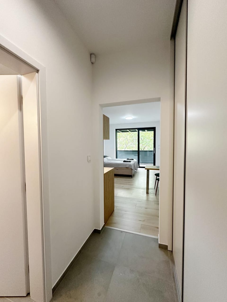 DMR APARTMENTS Rosie Apartment in Slovakia