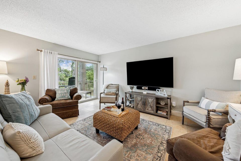 1732 Bluff Villa House in Hilton Head Island