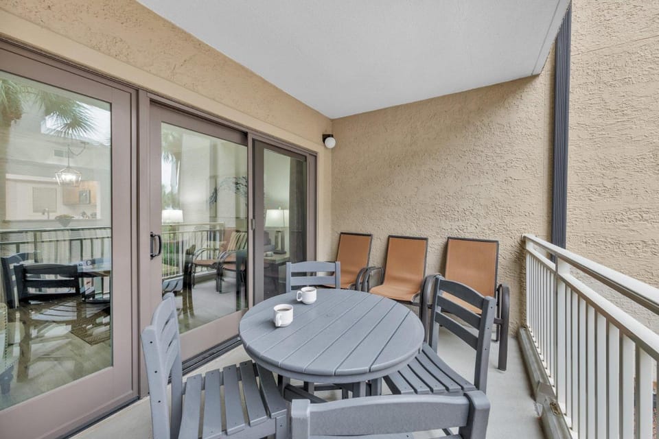138 Shorewood House in South Forest Beach