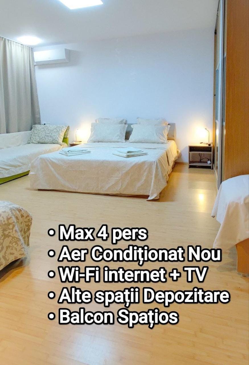 Bed, Bedroom, air conditioner