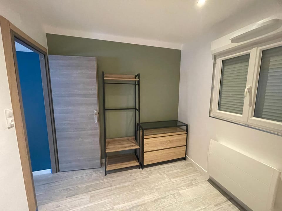 Bed, Bedroom, wardrobe