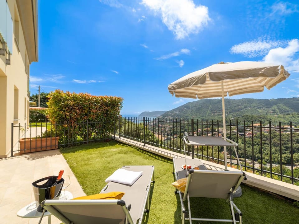 Garden, Garden view