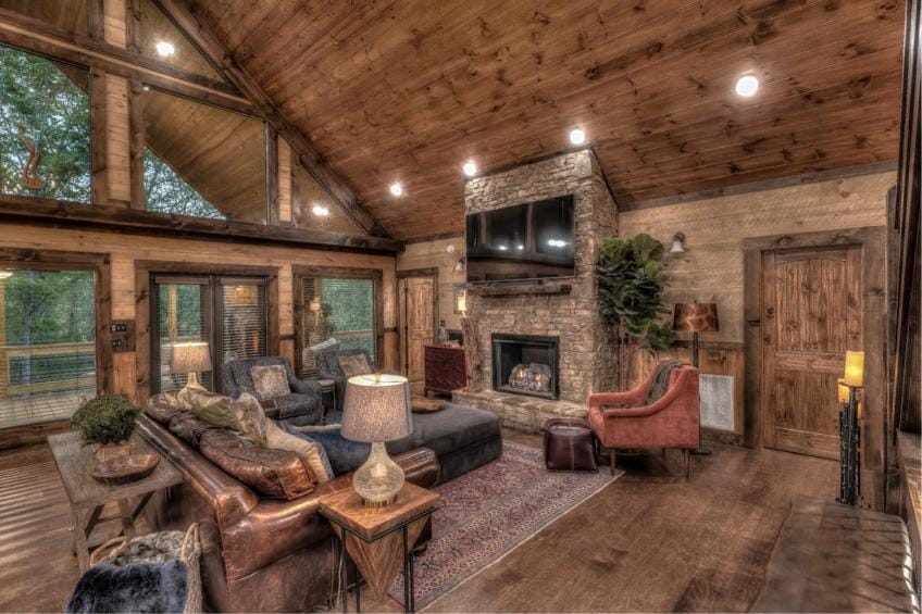 Friends in High Places House in Georgia