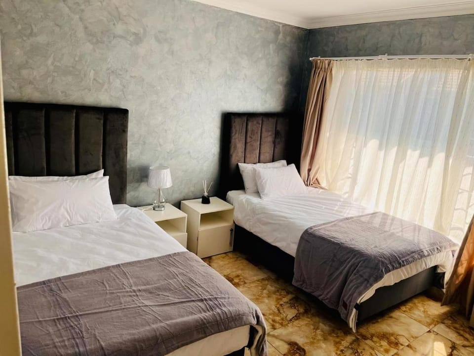 Newly Restored Trio Apartment Apartment in Pretoria