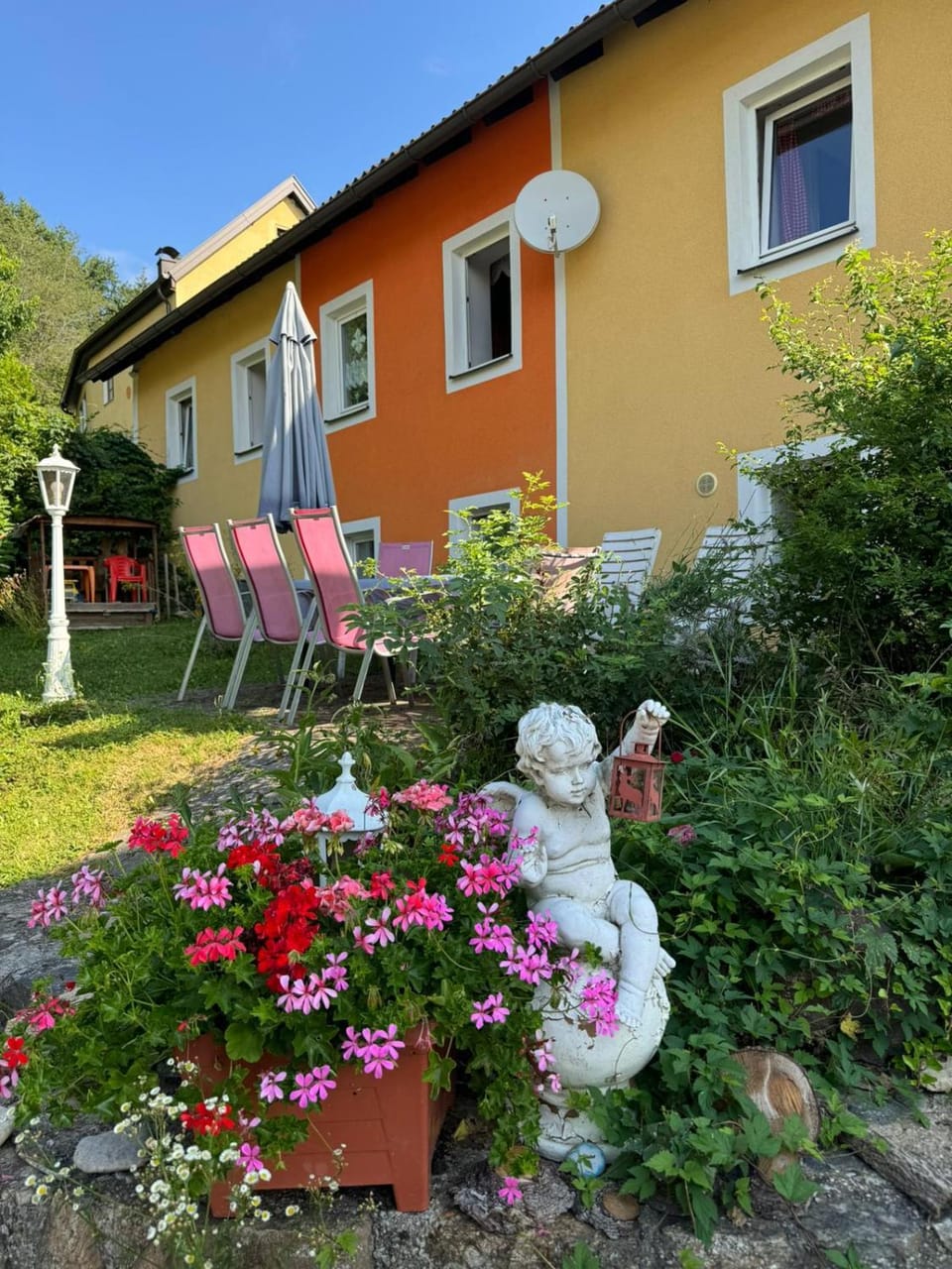 Property building, Garden, Garden view
