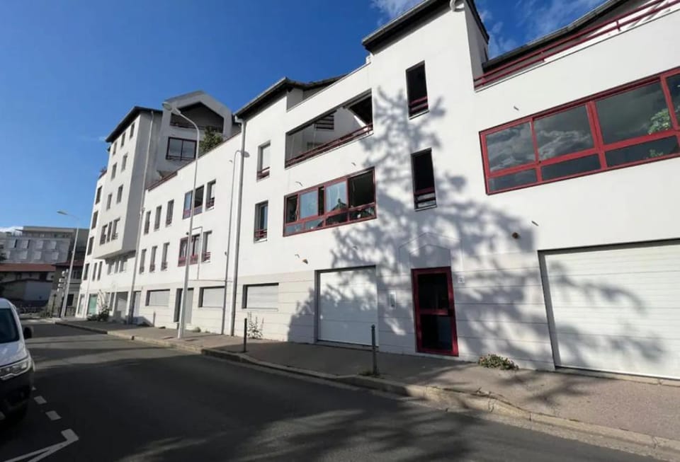 Property building, Parking