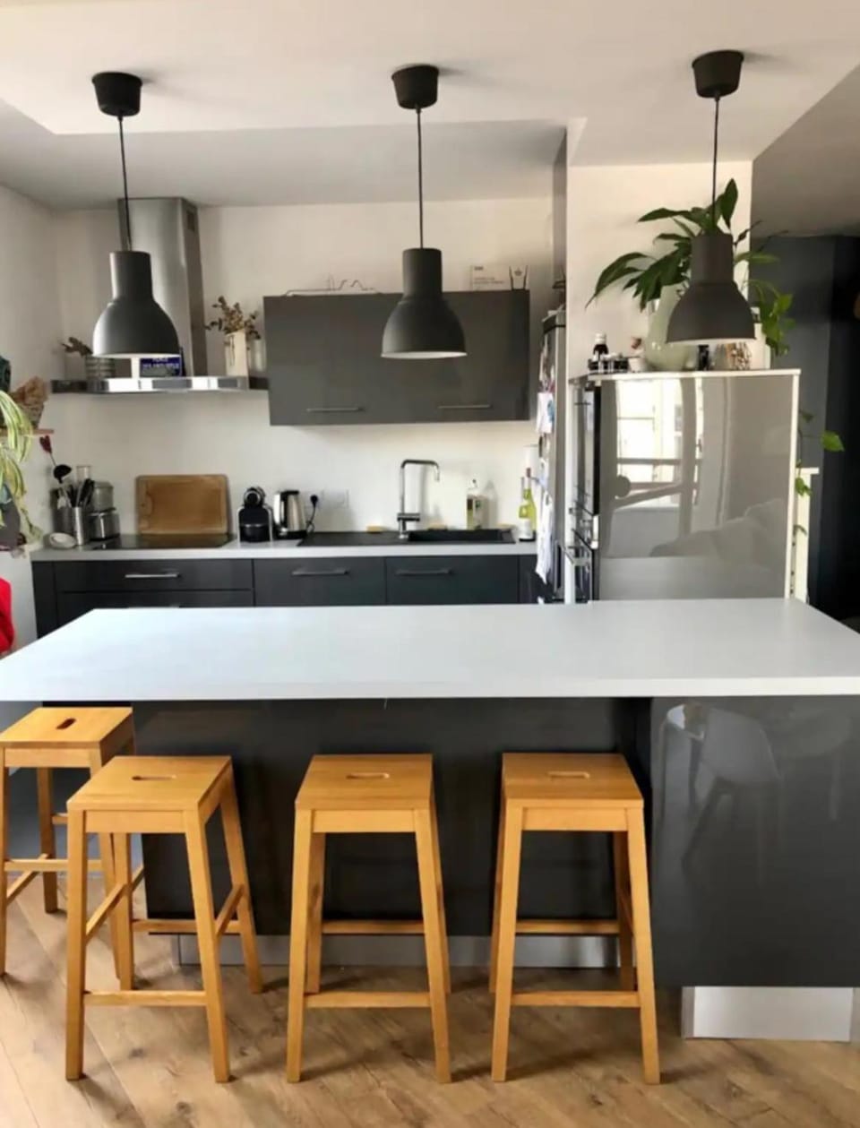 Dining area, dishwasher, oven, stove