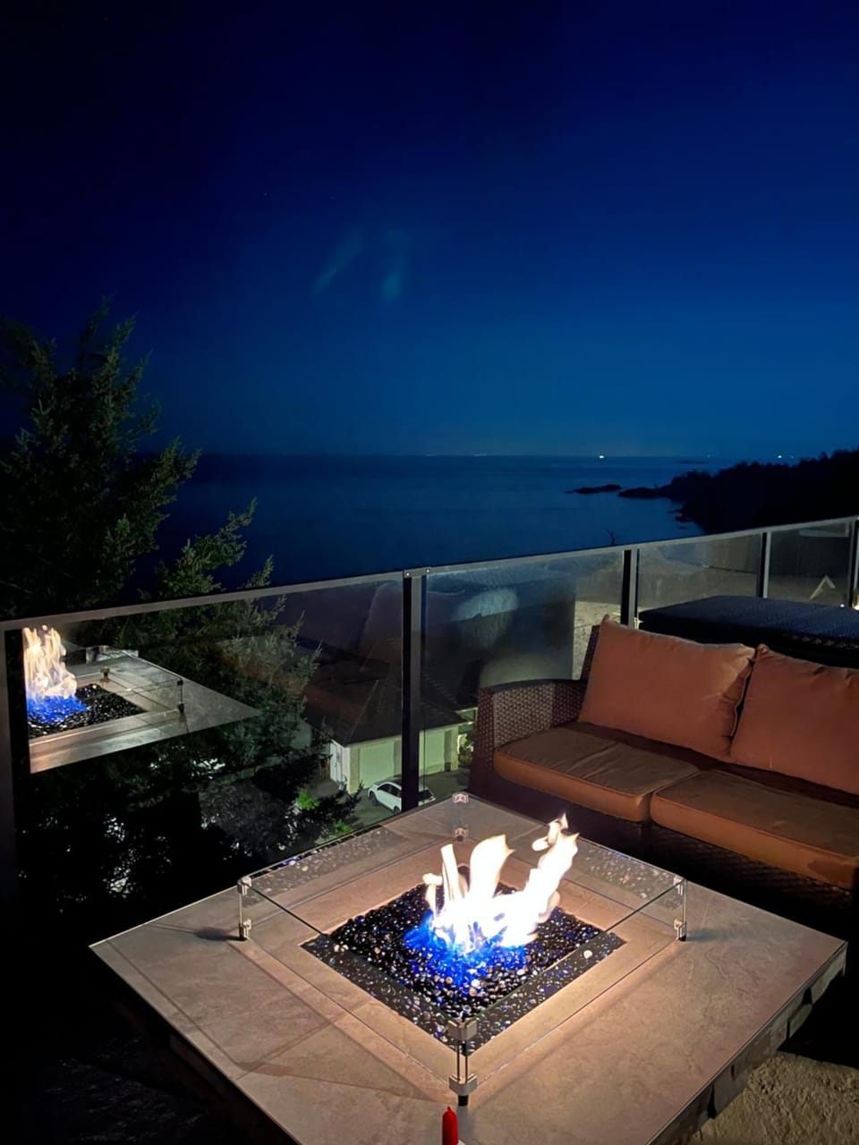 Property building, Night, Sea view