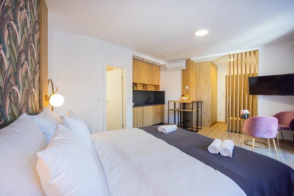 Happy House Old Town Luxury Apartment in Sarajevo