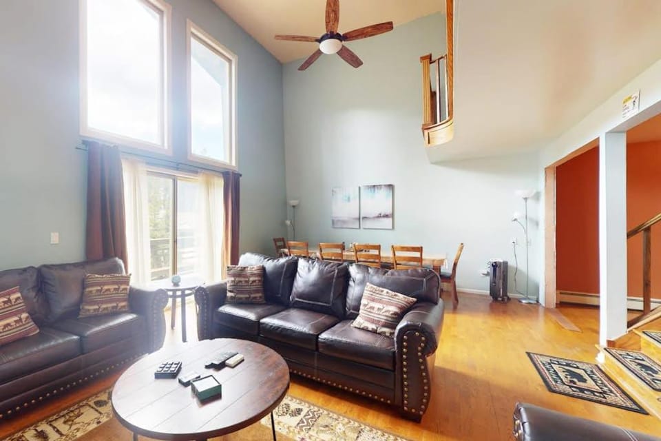 Timberline Chalet House in Blue River