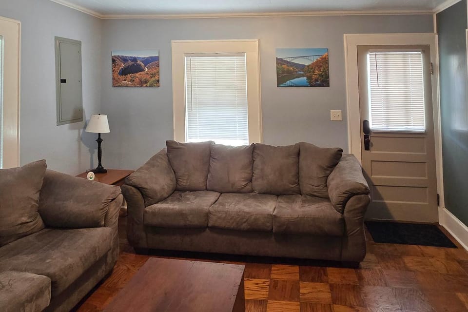 Cozy Tazewell Home w/ Grill on Back of the Dragon! House in Virginia