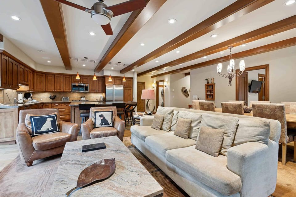 Lodge at Lionshead 360 Apartment in Vail