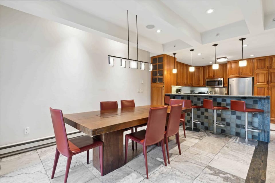 Lodge at Lionshead 350 Apartment in Vail