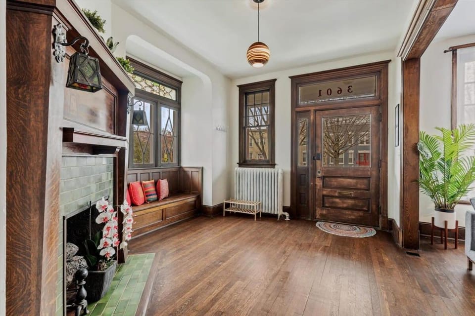 5-BR Historic Home Nestled Btw Petworth & CoHi House in District of Columbia